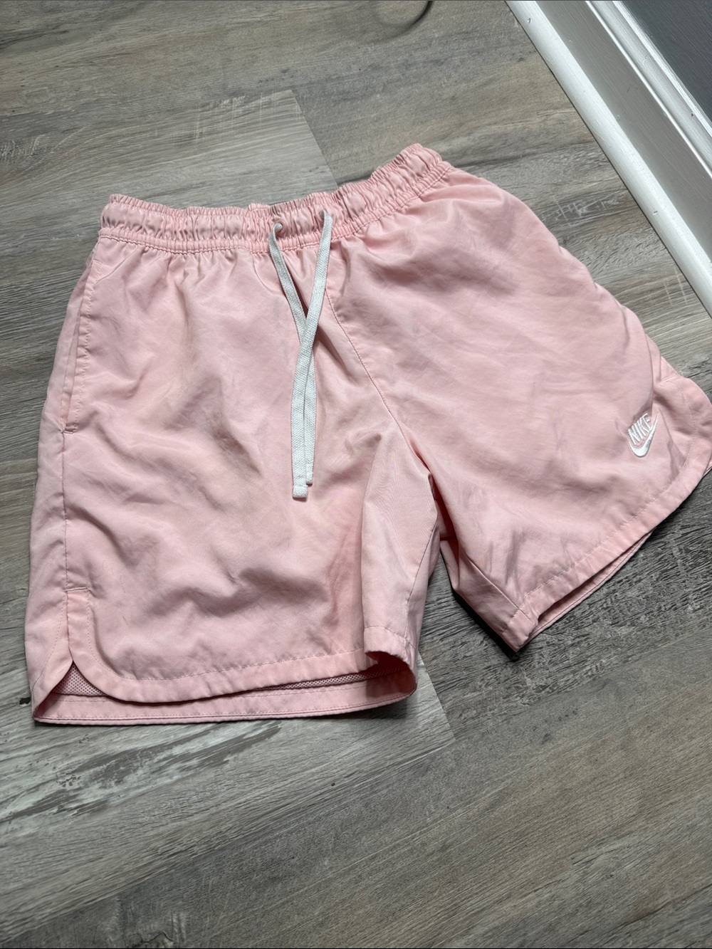 Men’s Nike Light Pink Drawstring Athletic Shorts Size Small